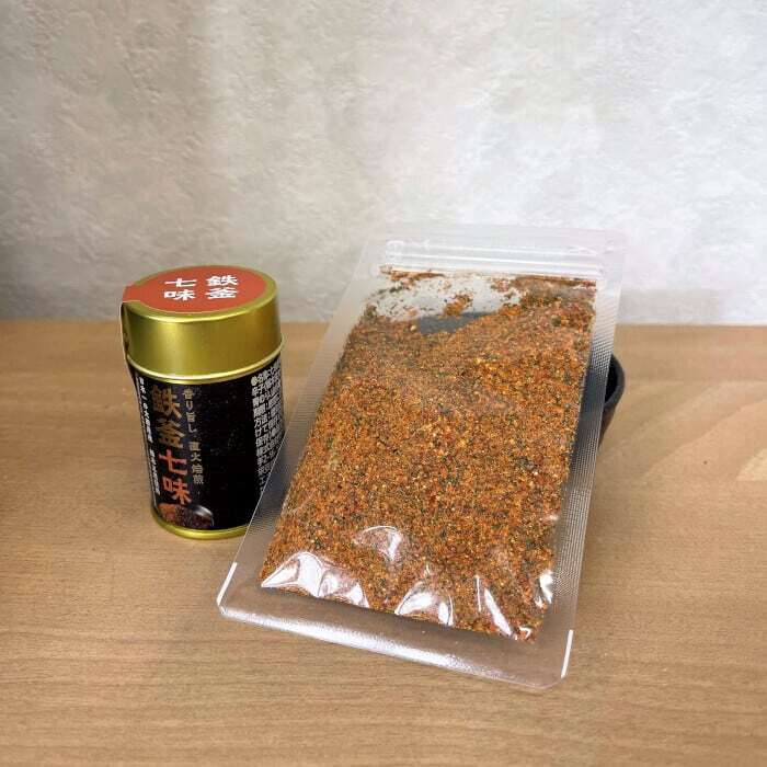 鉄釜一味、鉄釜七味（缶入10g ×2【吉岡食品】 | 栃木県大田原市の逸品