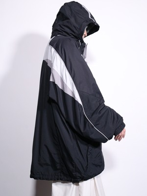 "Colombia" monotone coloring mountain parka