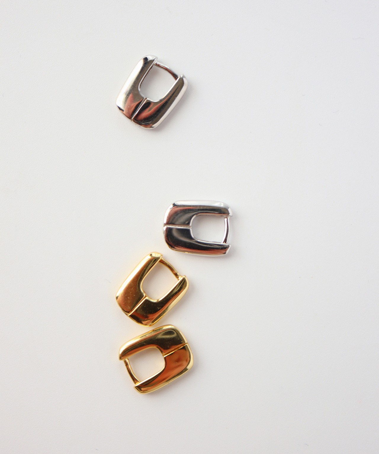 S925スクエアフープピアス/019150