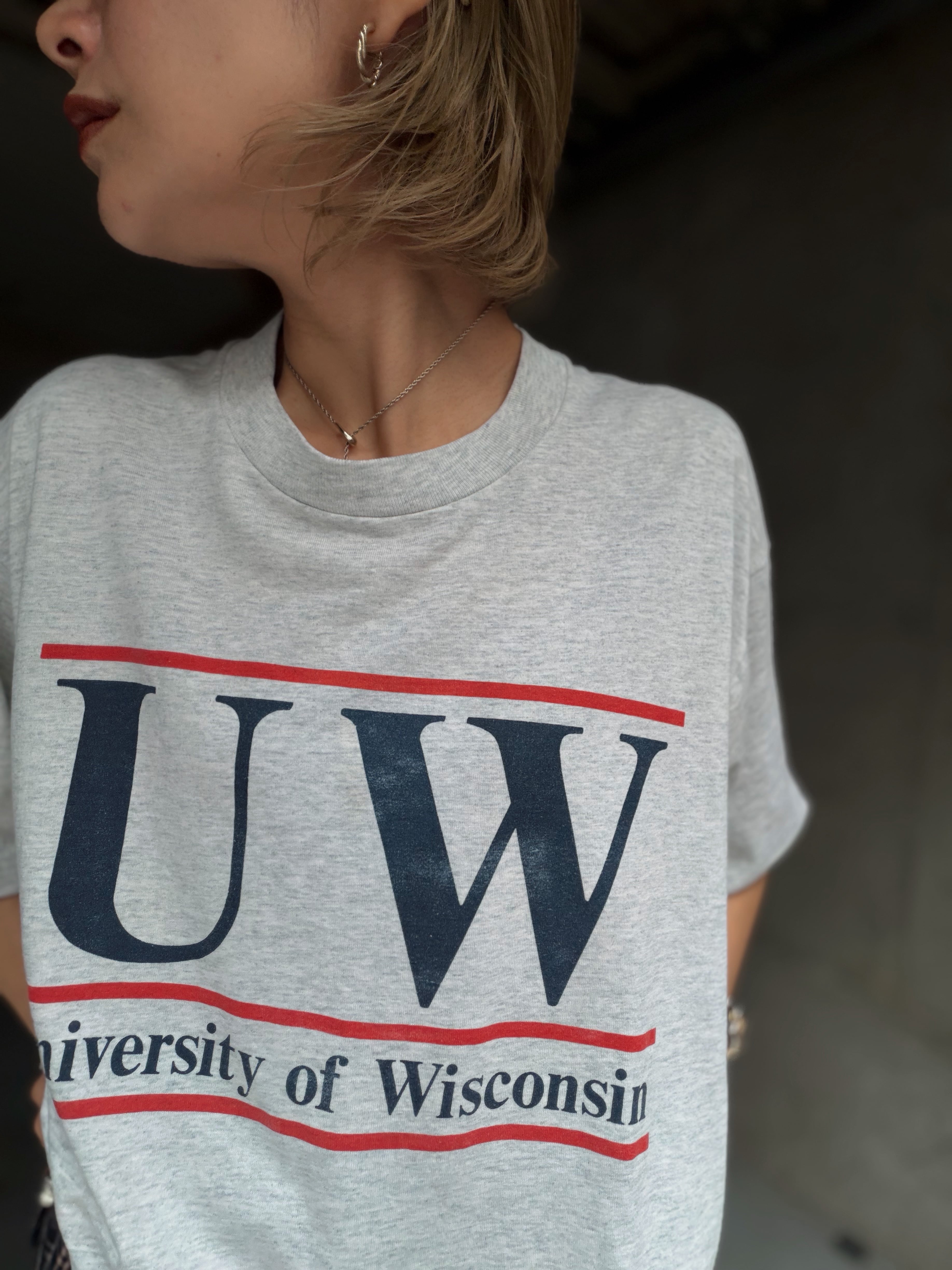 (CS2408)90‘s FRUIT OF THE LOOM printed T-shirt “UW” made in USA