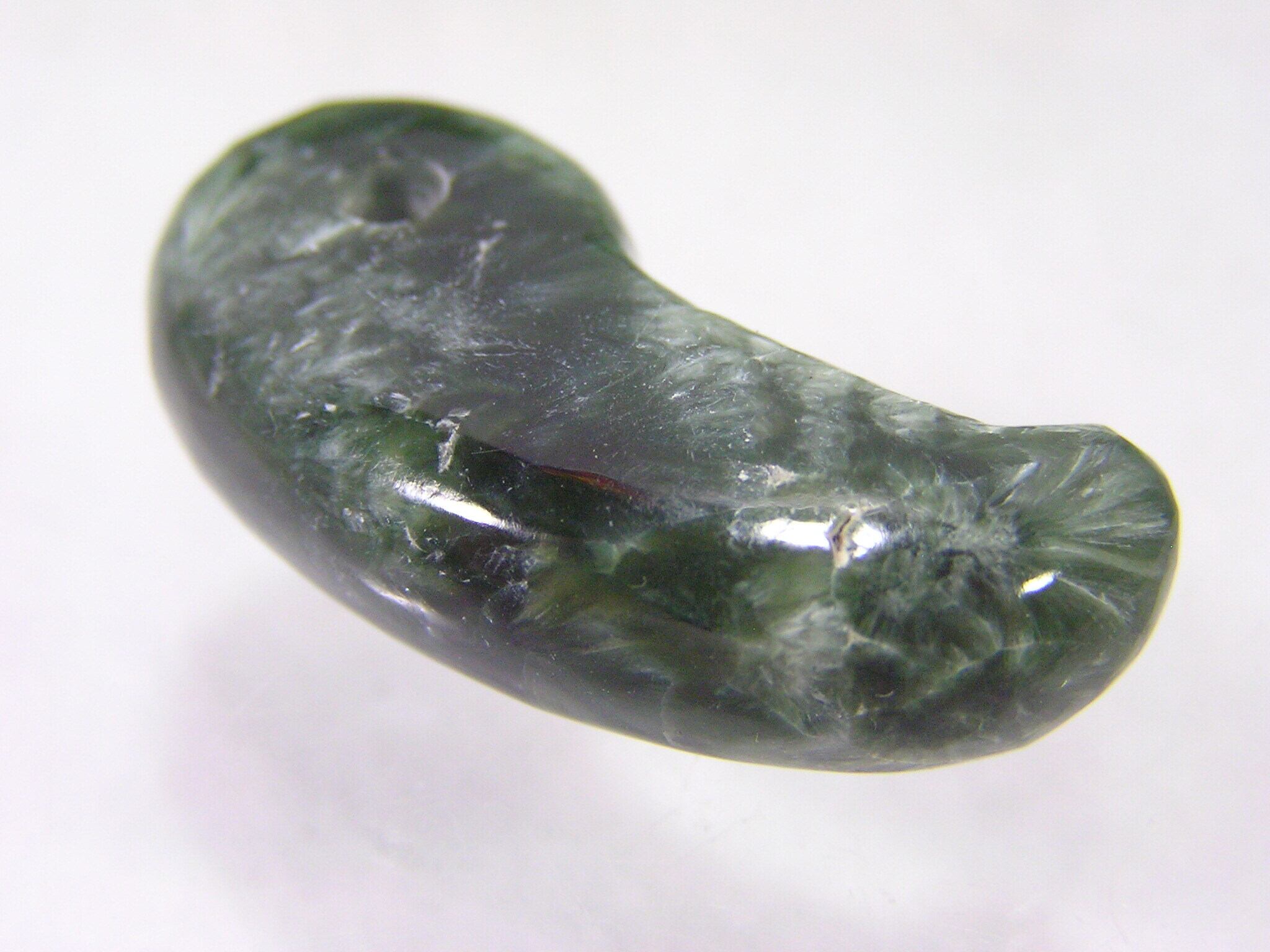 セラフィナイト 勾玉 天然石 原石 ・ パワーストーン クリスタル 鉱物