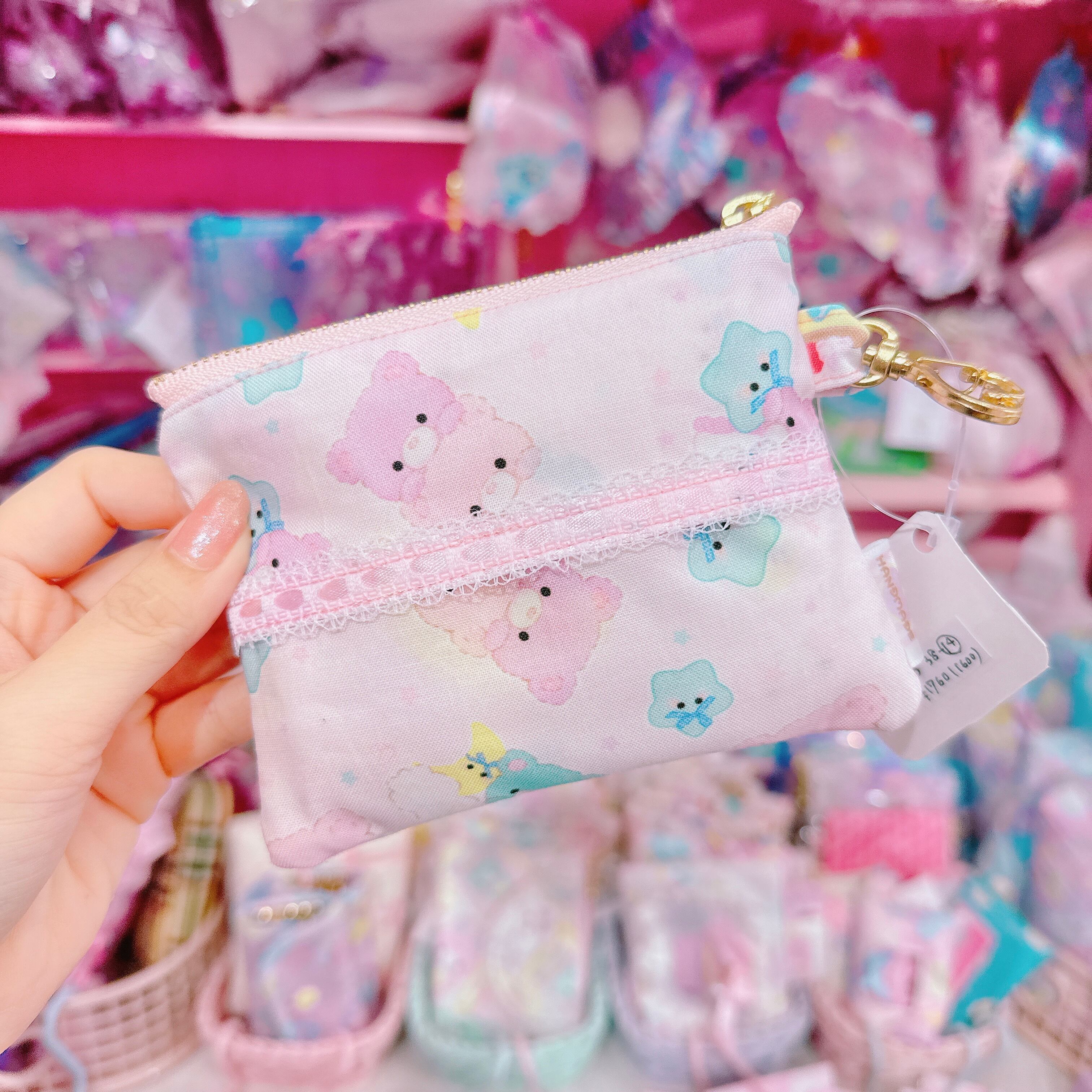 【J5】38-14キーホルダー付きポケットティッシュケース