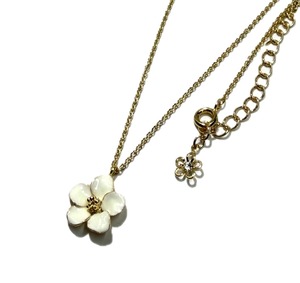 ホワイトフラワー　ネックレスS / White Flower Necklace S