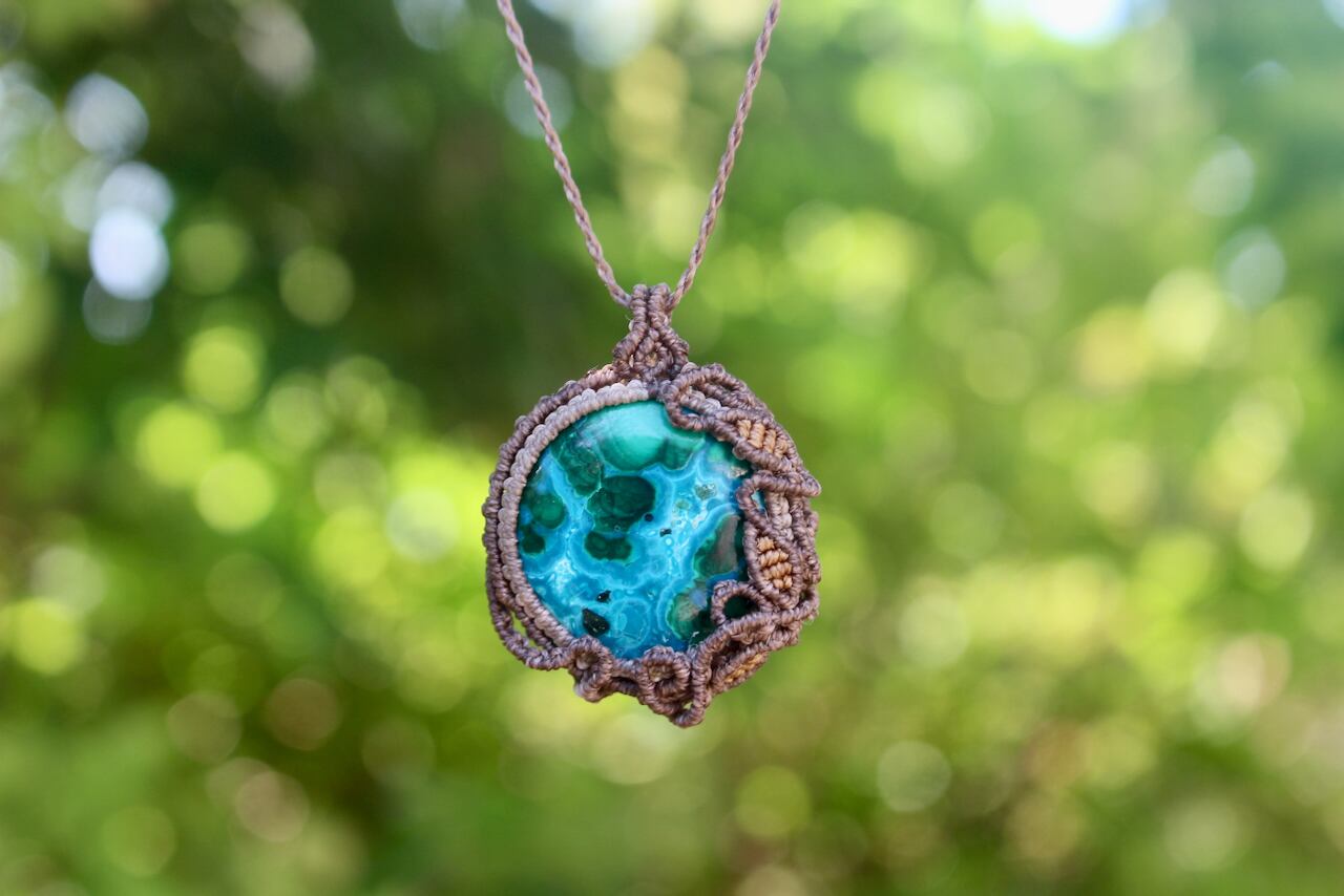Chrysocolla malachite micro macrame pendant