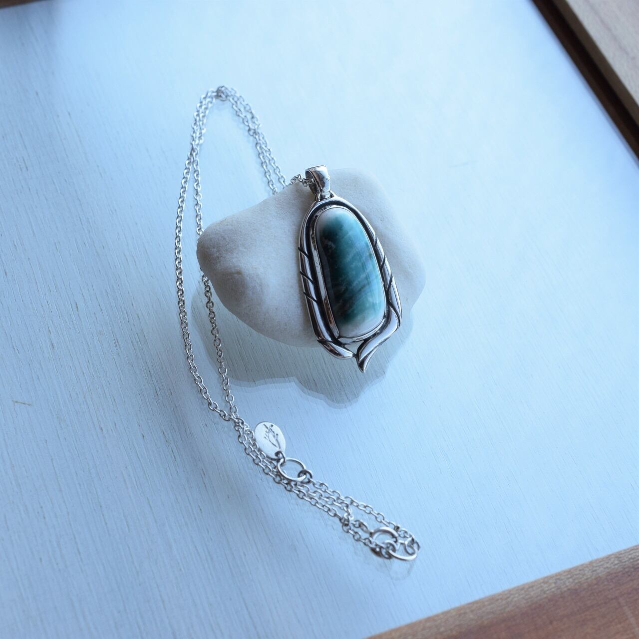 Flourish」夜光貝(Great Green Turban Shell) ネックレス | artworks