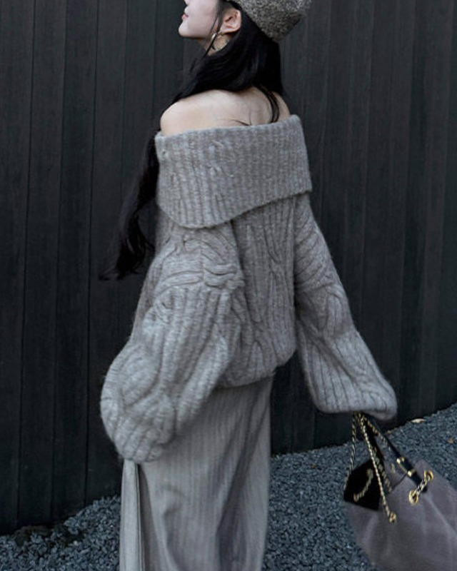 オフショルダーケーブルニットトップス　A25484