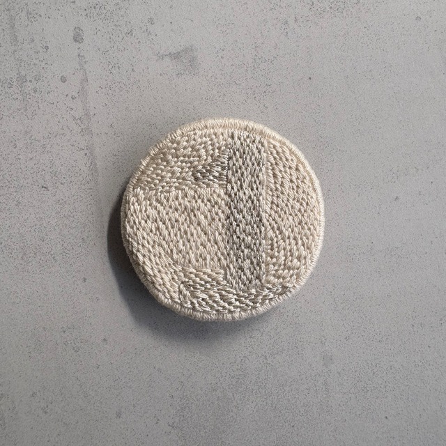 brooch no.38