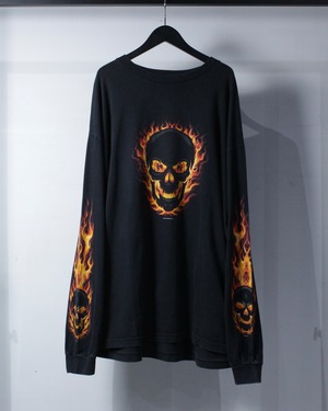【Caka BLACK】Skull × Flame Print Design Loose L/S T-Shirt