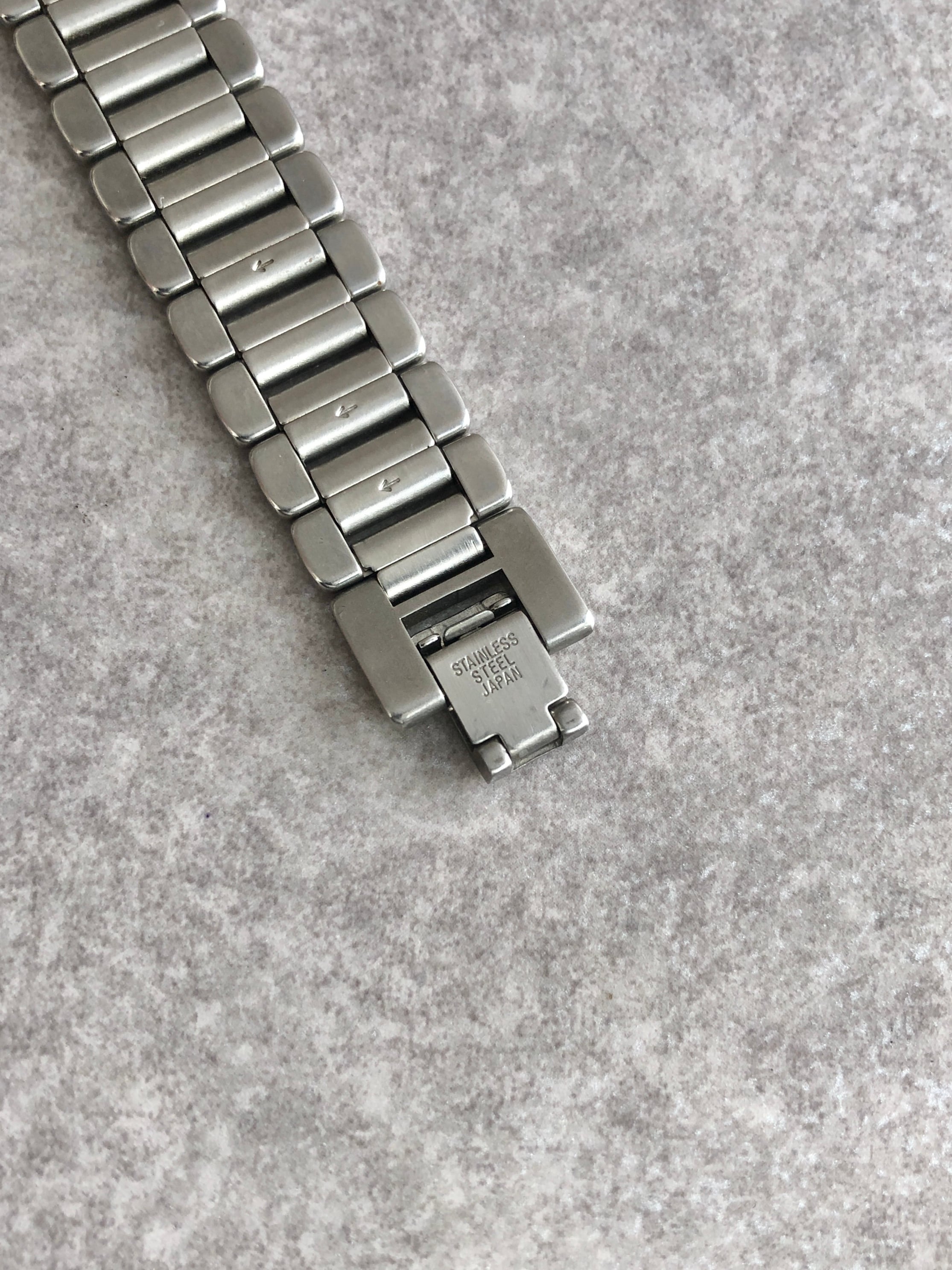 Yves Saint Laurent イヴ・サンローラン 腕時計 シルバー YSL
