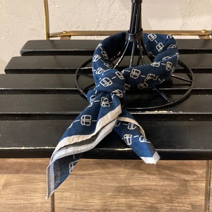 BICOLOR BANDANA