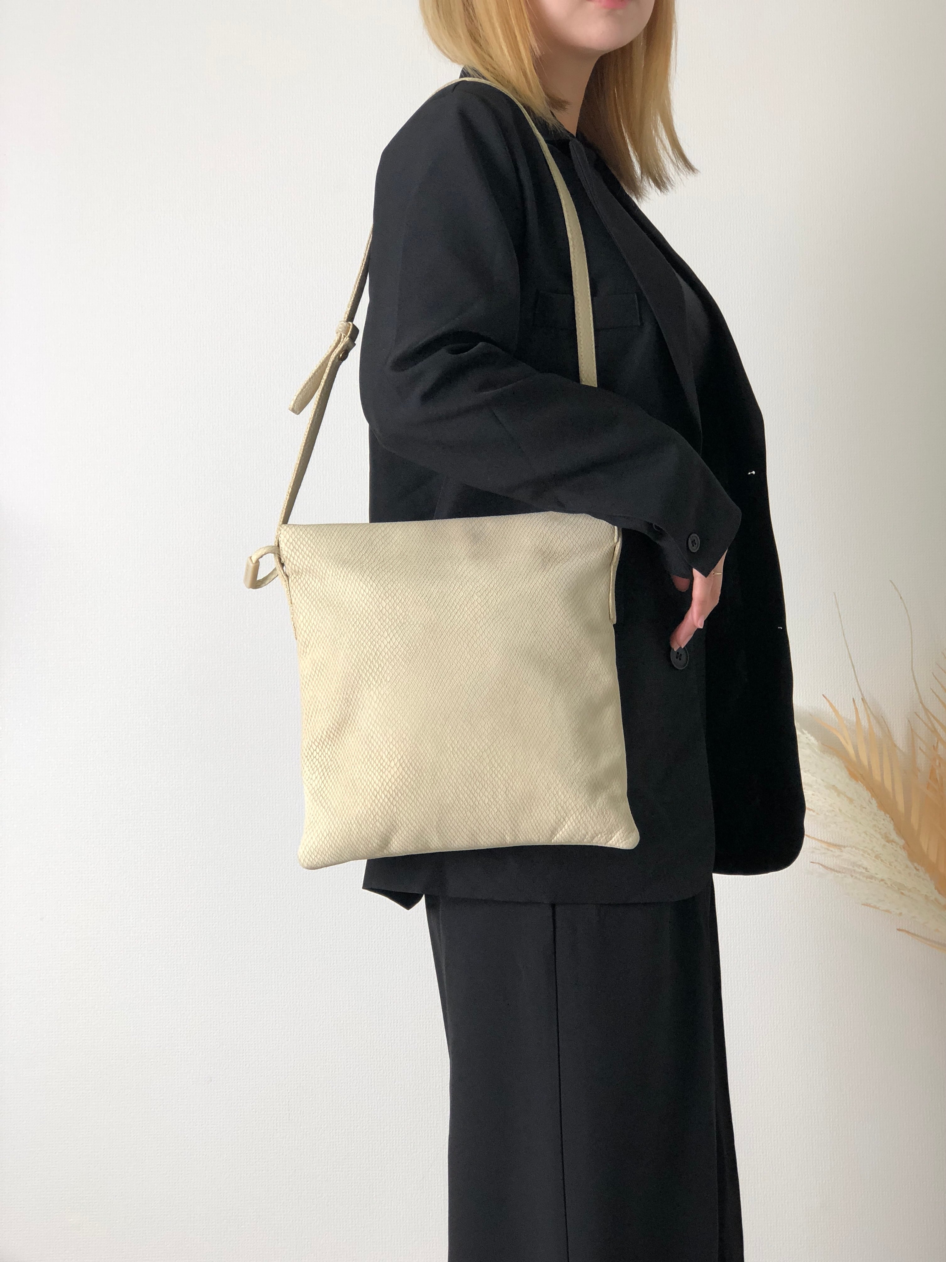 オールドロエベ LOEWE アナグラム ショルダーバッグ ボルドー