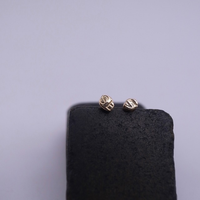 days pierce / k18gold