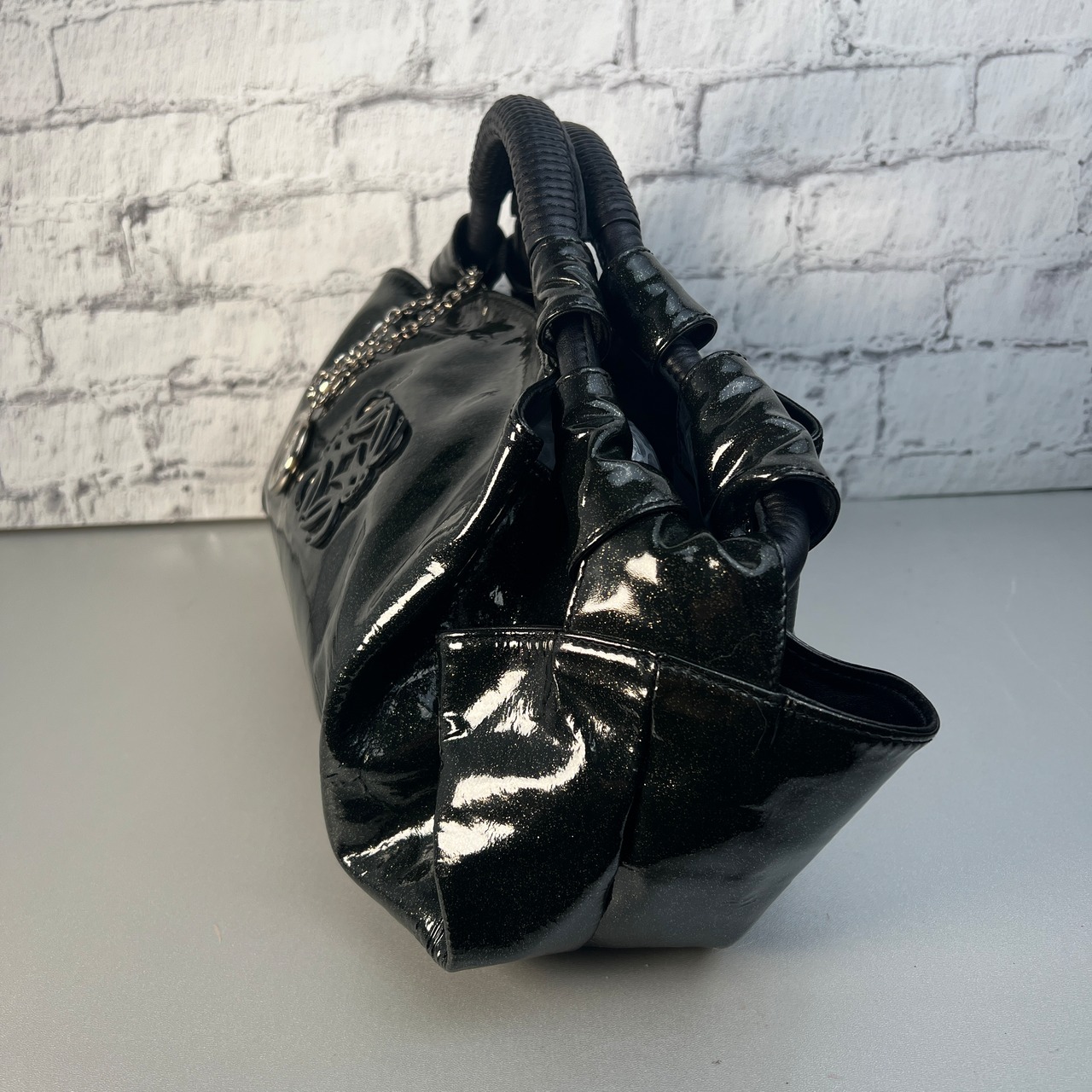 【最終処分SALE】LOEWE ロエベナッパアイレ エナメル ハンドバッグ ブラック A-8756