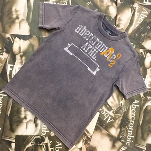 abercrombie　KIDS　BOYS　Ｔシャツ　Ｓサイズ