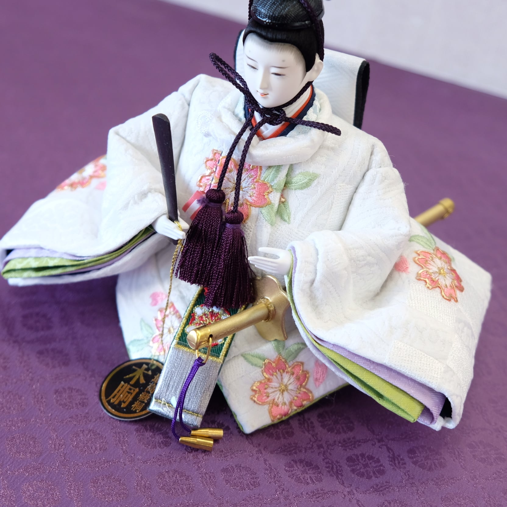 雛人形 久月 銘木シリーズ 黒檀｜新王飾り｜収納タイプ｜伝統工芸士