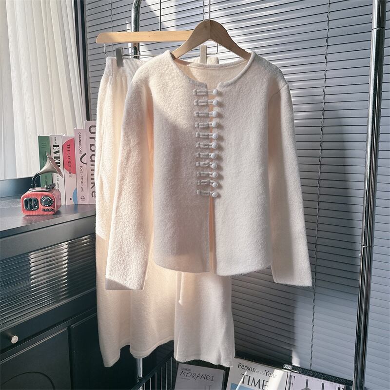 【set】ニットカーデ×スカートセット M25688