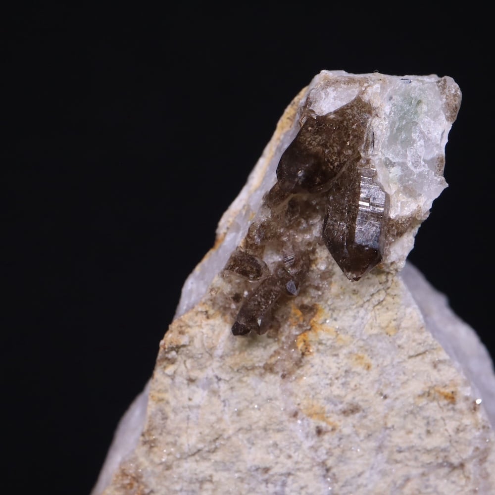 鋭錐石 & スモーキークォーツ アナテーズ 煙水晶 149,3g OTH053 鉱物