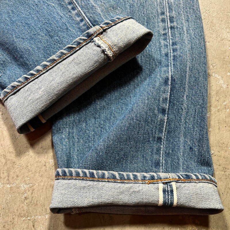 80's Levi's リーバイス 501 66後期 デニムパンツ 赤耳 セルヴィッジ 刻印6 スモールe 赤タブ バックポケットチェーンステッチ  実寸W27 希少 ヴィンテージ BA-2088 RM2507H | agito vintage powered by BASE