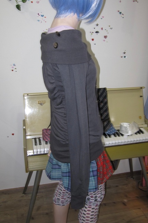 DoReMi Unique Series – gray sweat cardigan