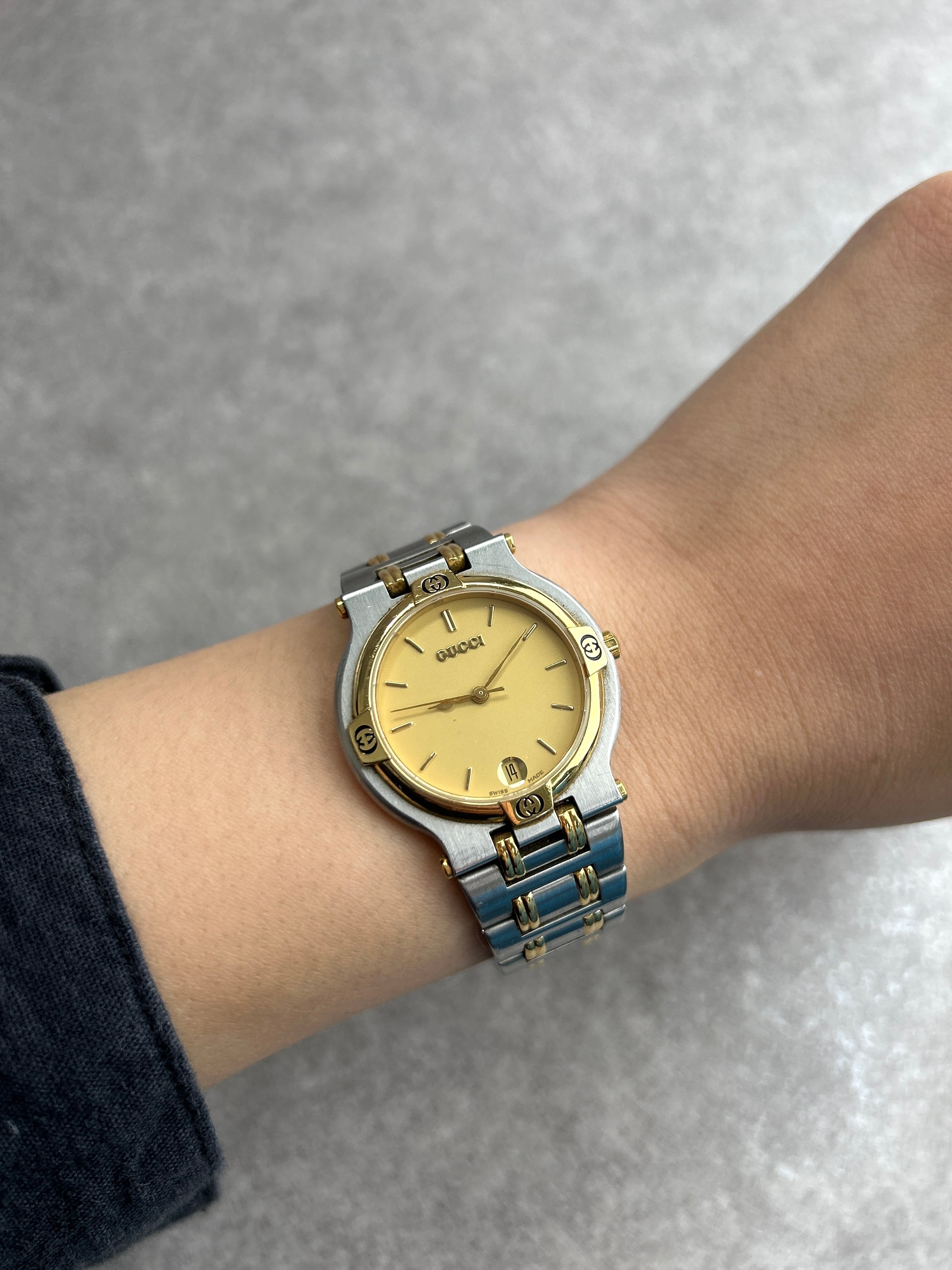 GUCCI グッチ 腕時計 シルバー ゴールド ステンレススチール