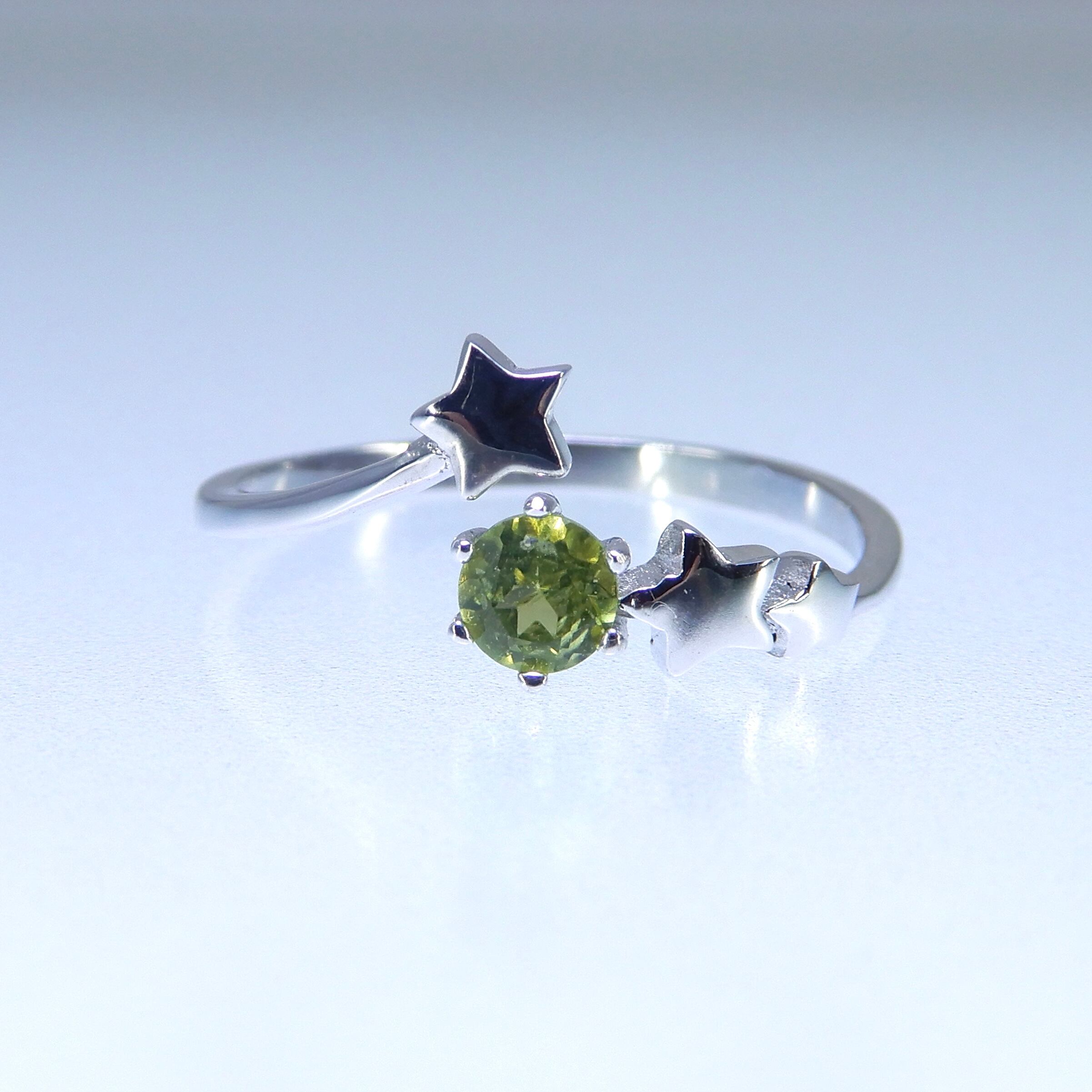 ♦︎ペリドット♦︎WGカラー