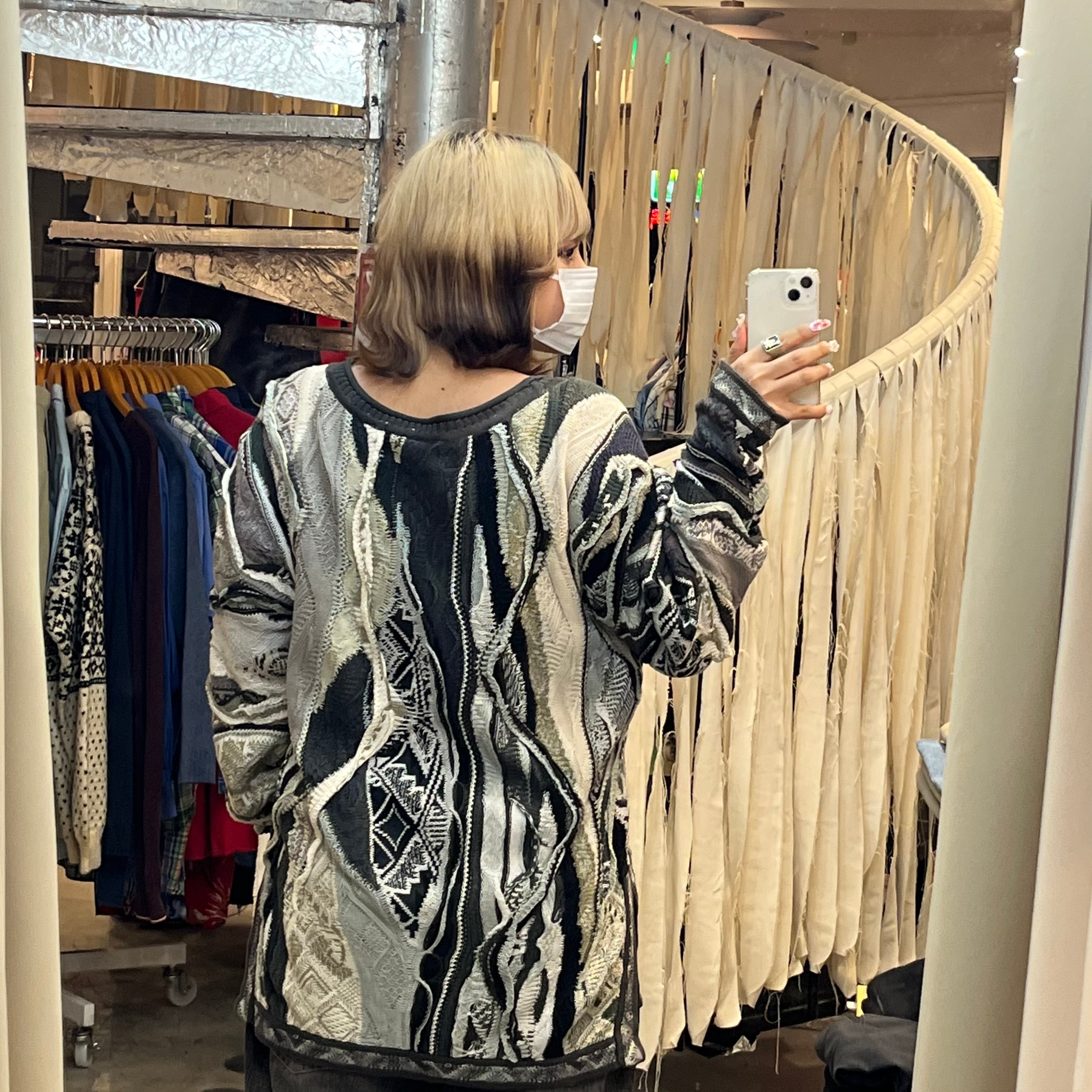 COOGI 3D knit】／ クージー 3Dニット | 古着屋KAKAVAKA 