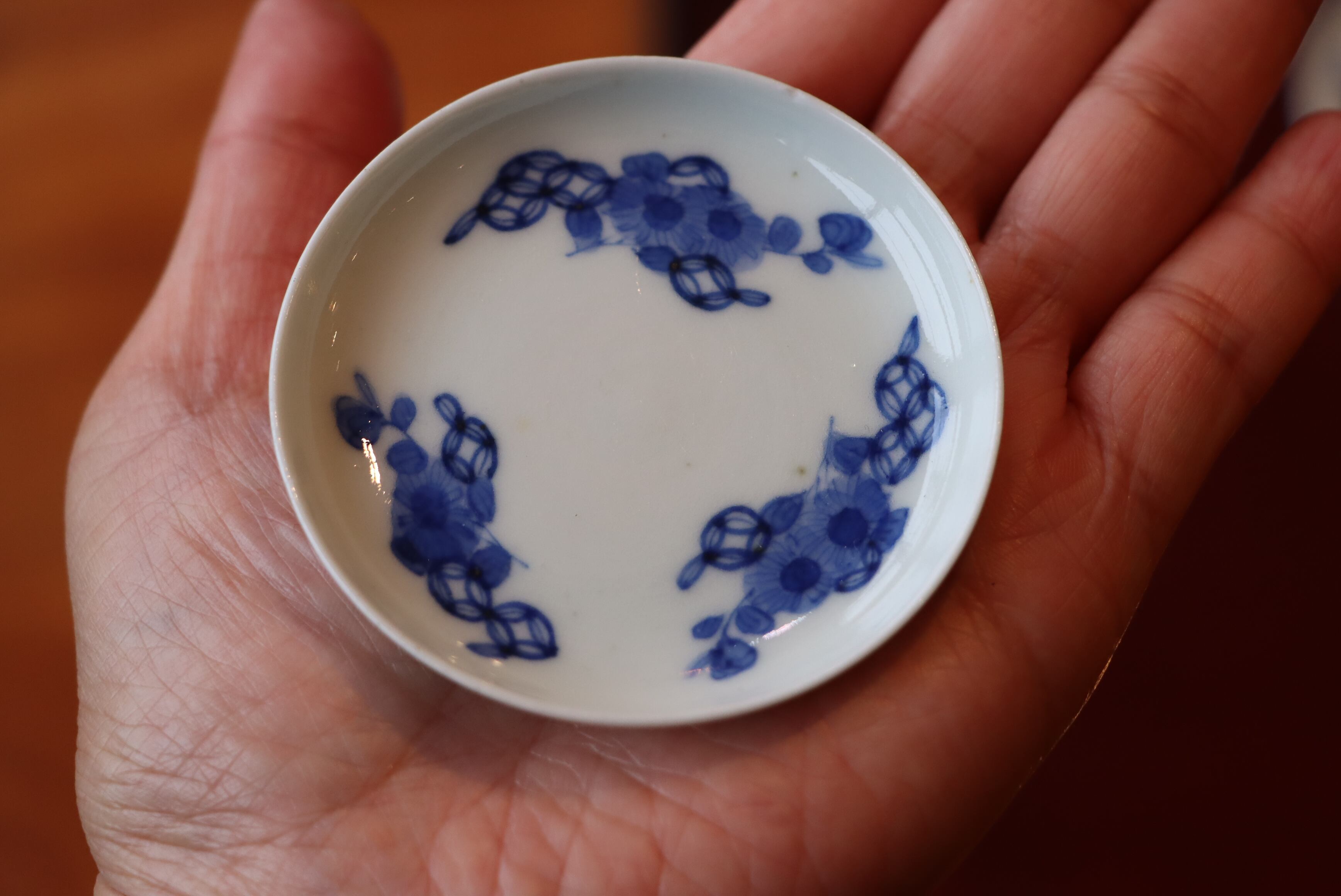 豆皿 古伊万里 染付 七宝花文 | (有)新原美術