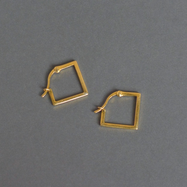 square (S) ピアス ゴールド