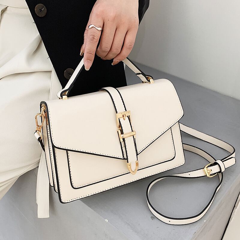 サマーレッド 夏物 スクウェア メッセンジャーバッグ Tiancai_Wing_Bag6446636521