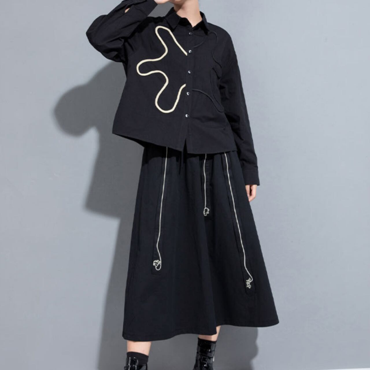 Abstract Pattern Shirt Box Silhouette L00315