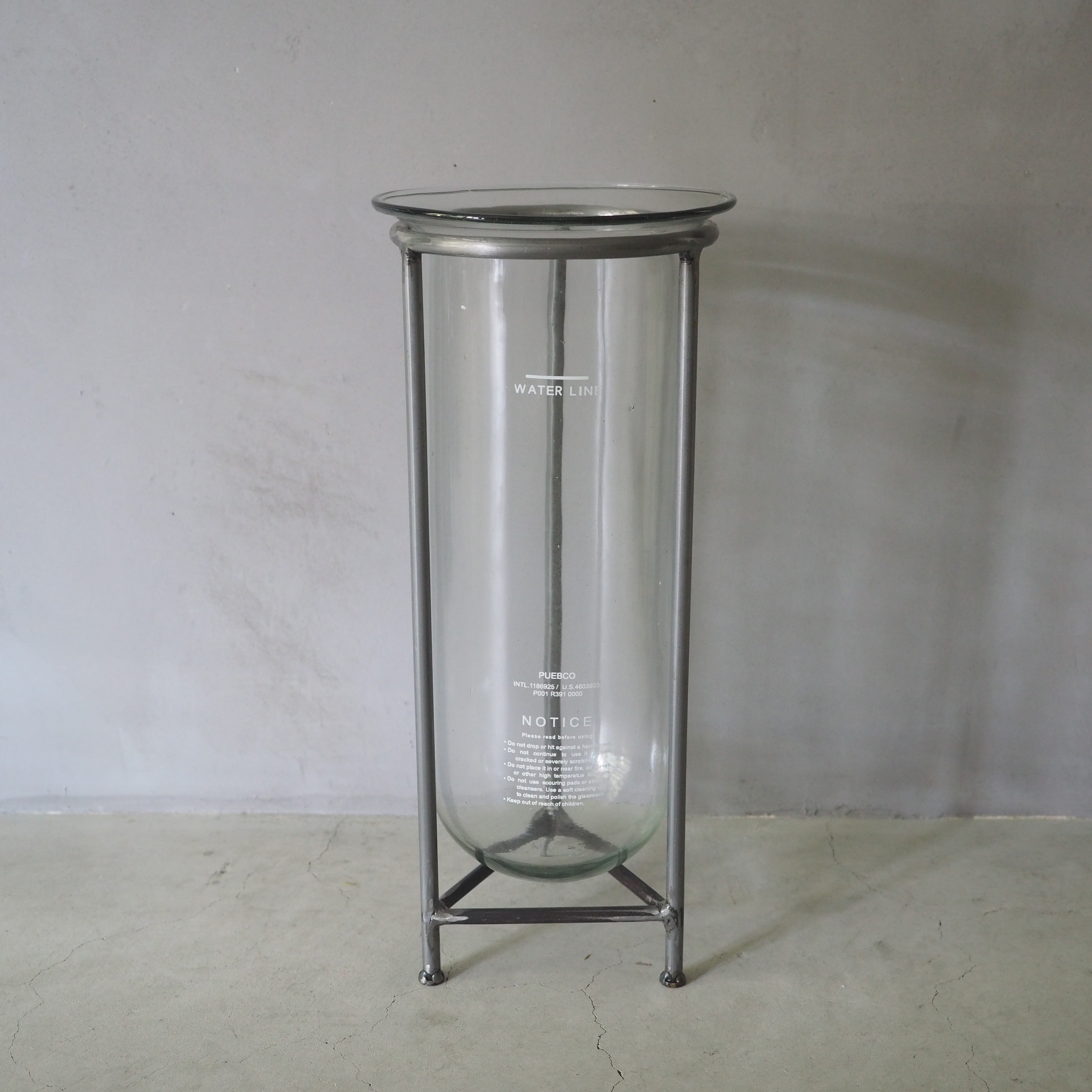 GLASS TUBE WITH STAND | LAND Lifestyle Shop