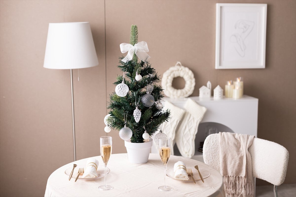 高さ60cm】一瞬一瞬が宝石のように輝くクリスマスツリー オーナメント