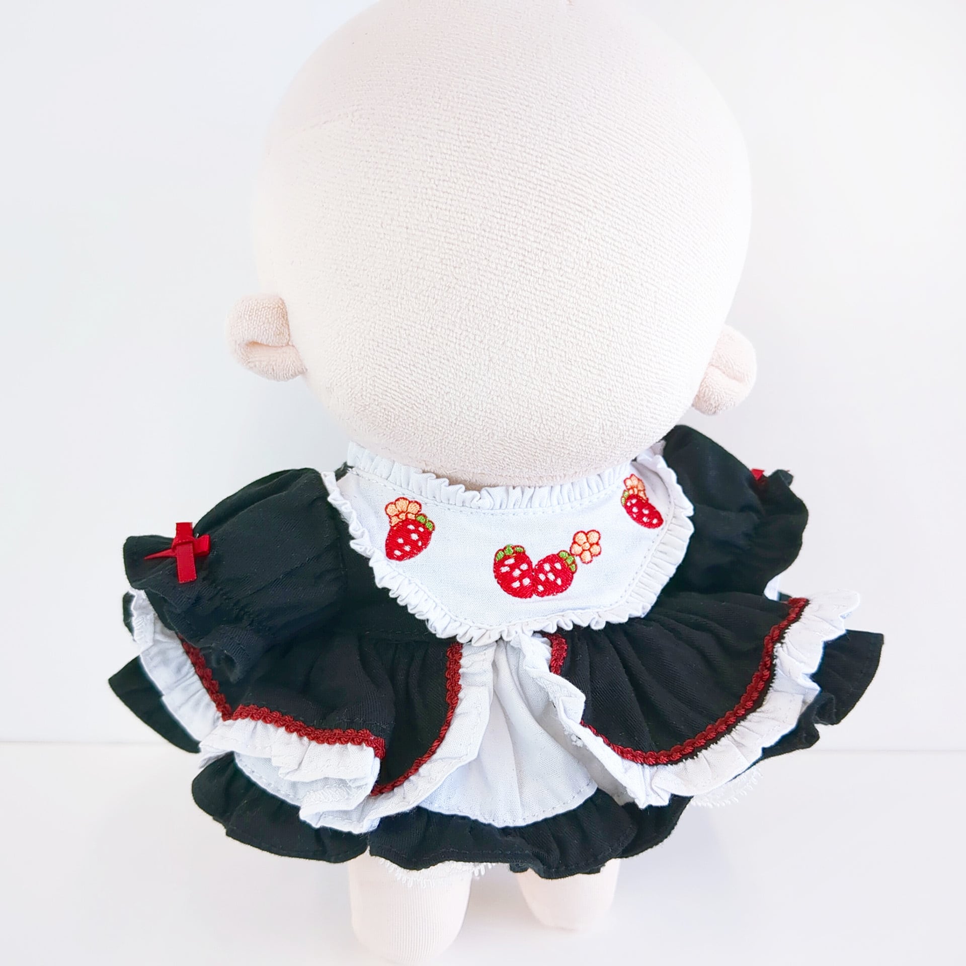 1330【20cm】ストロベリーメイド | Little Closet │ ぬい服・ぬい活の通販