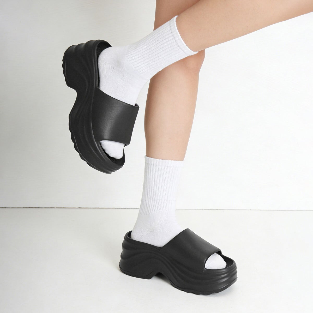 厚底 サンダル 室内 室外 ビーチサンダル レディース 春夏 韓国 7cmヒール 大人 きれいめ シンプル ルームスリッパ カジュアル 疲れにくい 履きやすい 歩きやすい 軽量 大人可愛い 大人女子