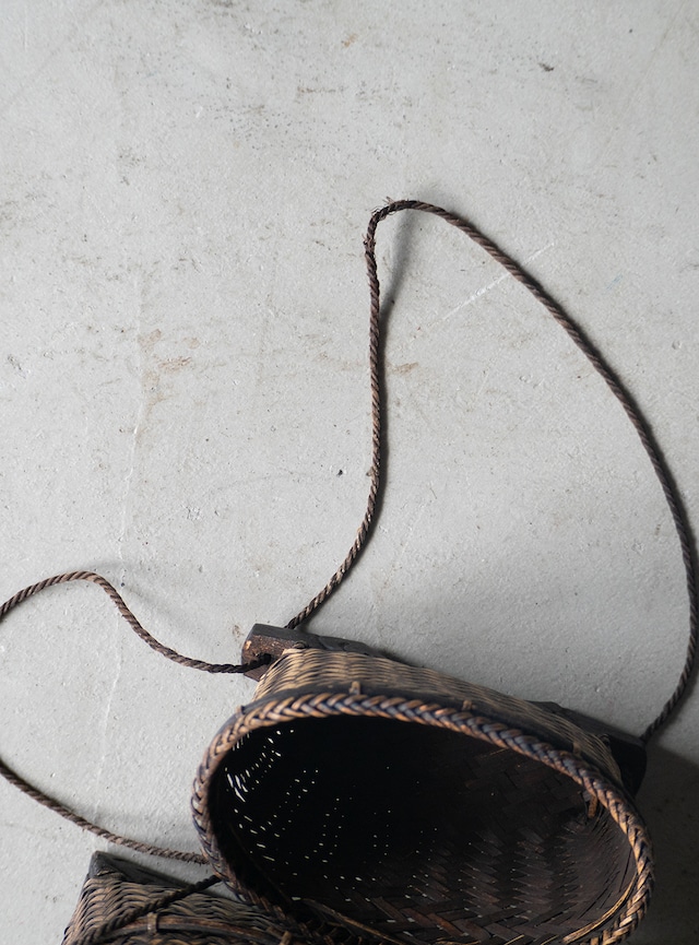 unknown 1980s Bamboo basket pouch
