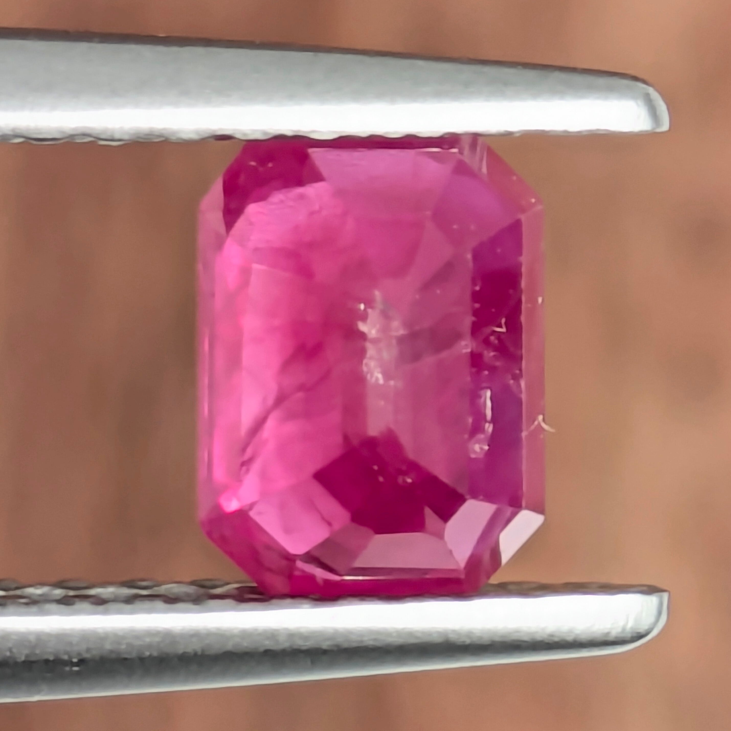 ルビールース ミャンマー産【1.00ct】 PRO208929 | Gem's Subculture
