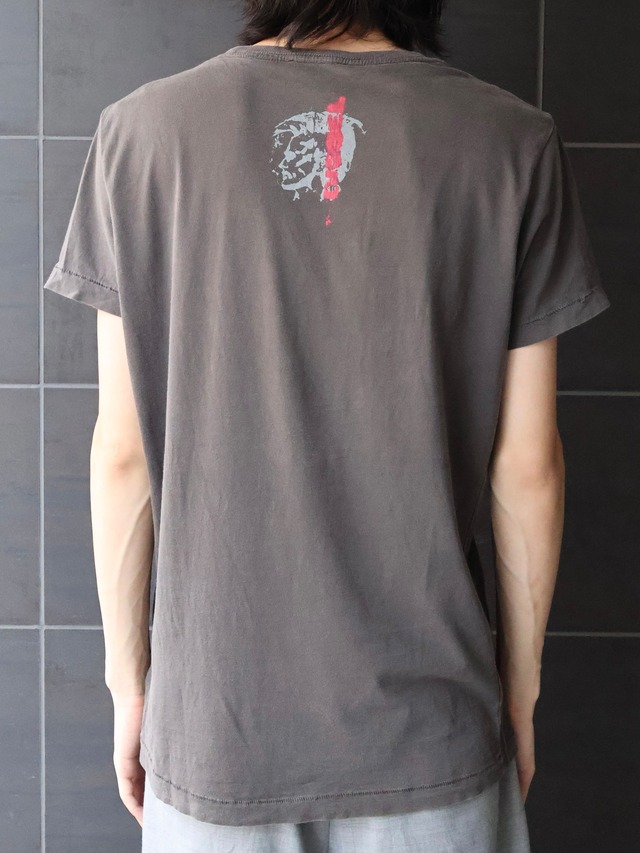【diesel】coloring graphic top