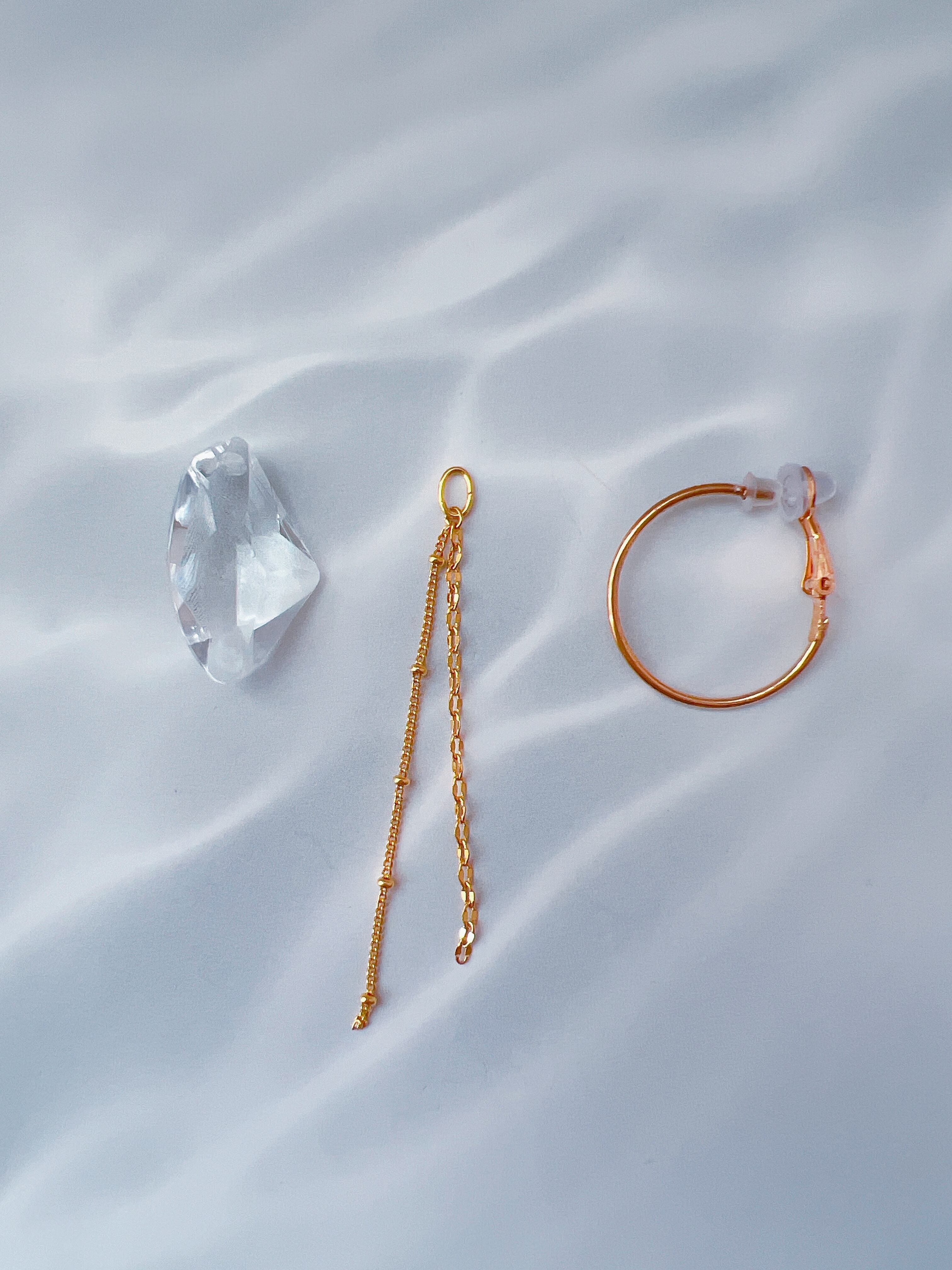 ピアス　オレンジ　薔薇　リボン　ビジュー　ハーバリウム　推し活　かすみ草　春 ピアス オレンジ 薔薇 リボン ビジュー ハーバリウム 推し活 かすみ草