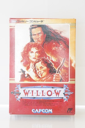 WILLOW ウィロー ファミコン FC 箱・説明書付 カプコン 映画原作 アクションRPG