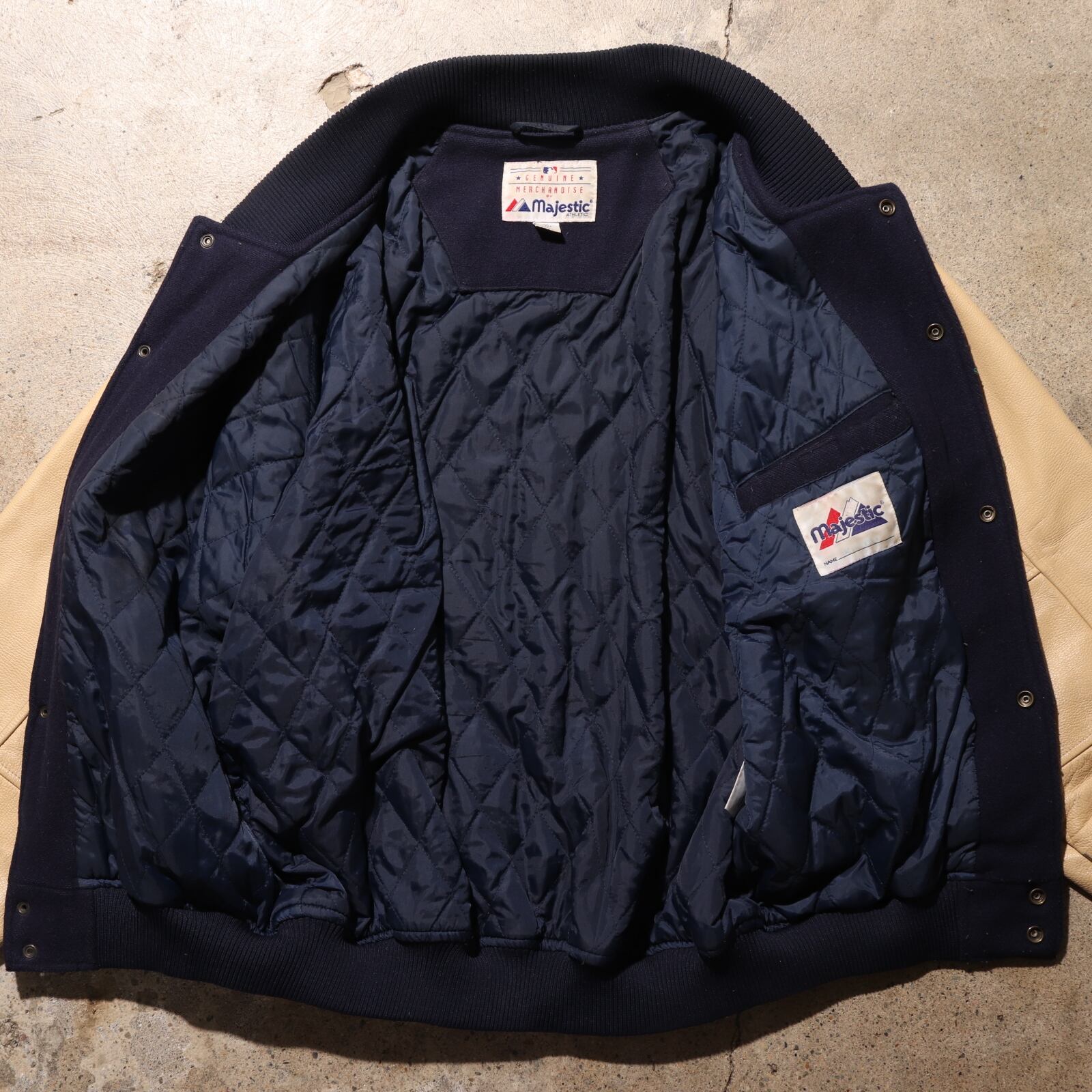 M Seattle Mariners Majestic 本革 カウレザー スタジャン ジャケット