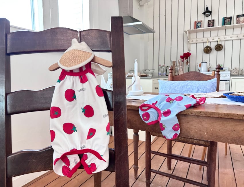tomato all in one S ~ XL 2color / 犬服 新作 夏 袖なし 可愛い犬の服 ドッグウェア オールインワン  ペット ワンコ服 小型犬 中型犬 猫 ロンパース tsu45