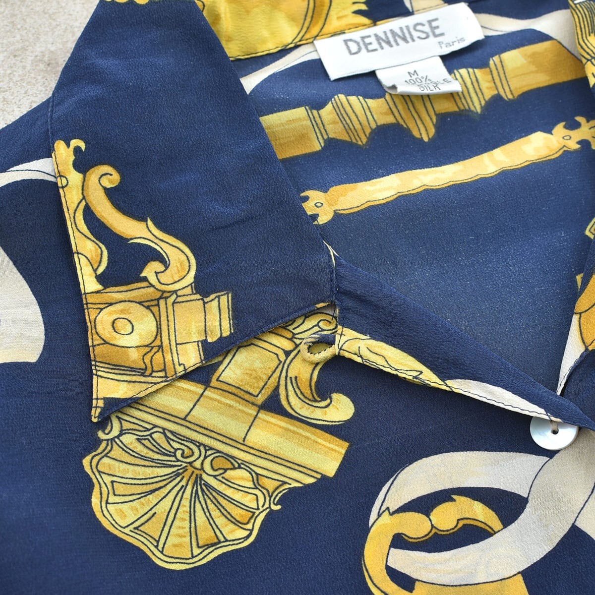 90年代ヴィンテージDENNISE シルク100% 半袖シャツ 総柄 Mサイズ 90's DENNISE baroque pattern silk shirt | 古着屋 grin days memory