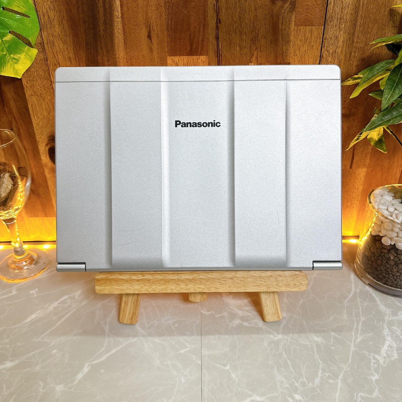 LTEモデル Panasonic Let's note SV1 /メモリ16GB /SSD256GB/ ノートパソコン