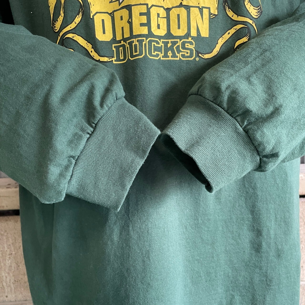 OREKON DUCKS カレッジチームロゴ プリント ロングTシャツ メンズXL 