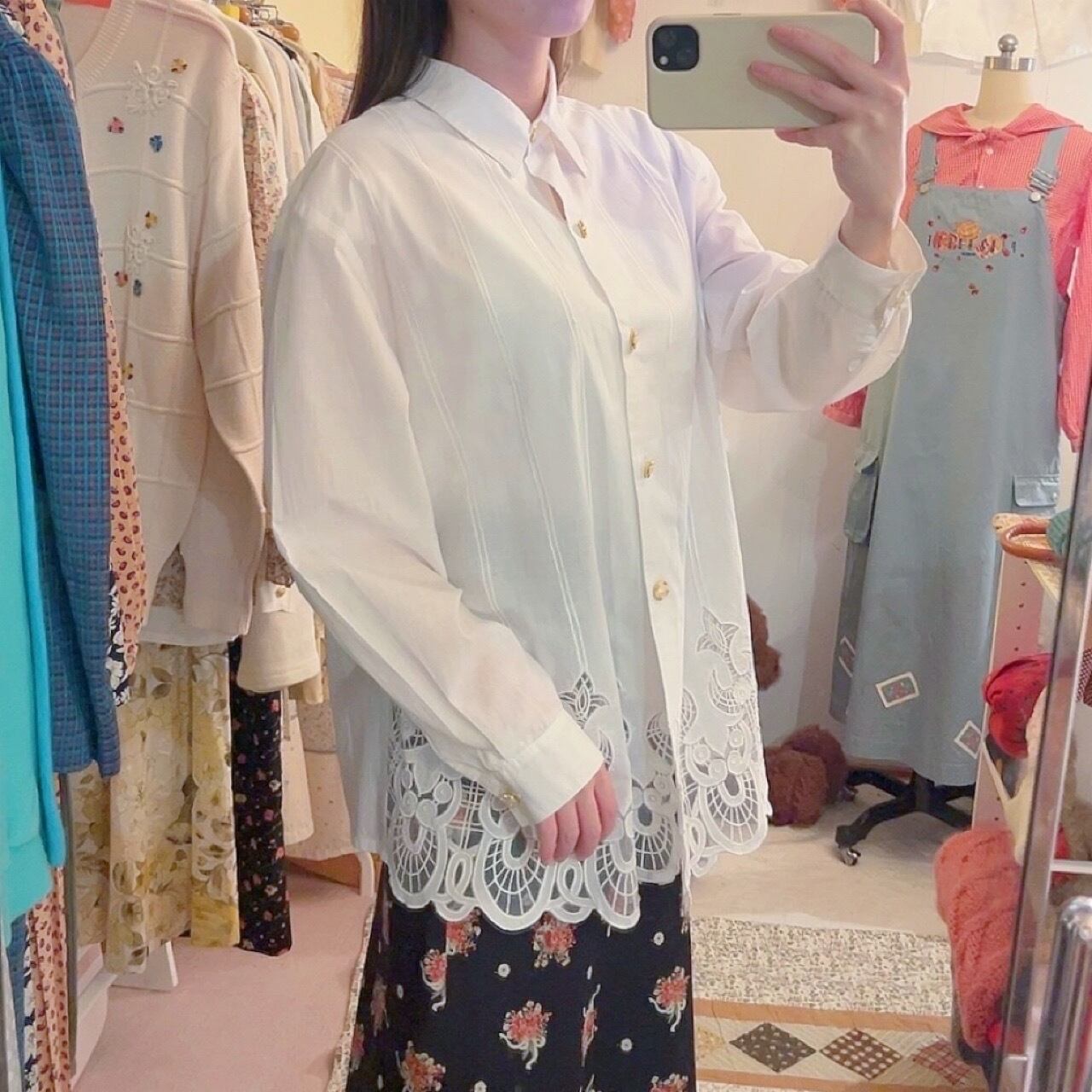 gold button hem lace blouse