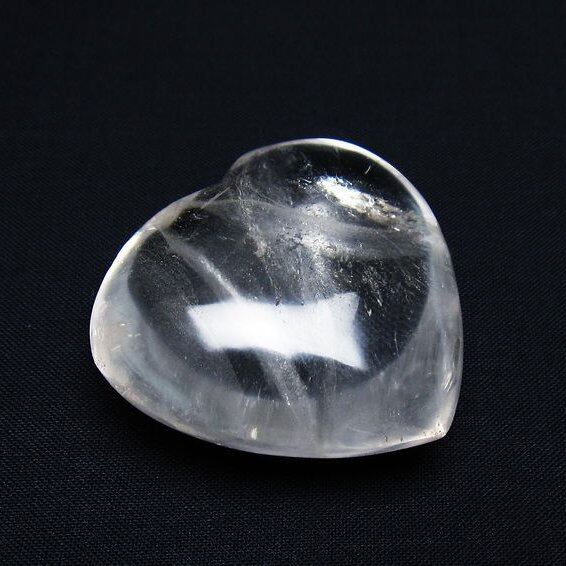 水晶 ハート置物 一点物 145-1456