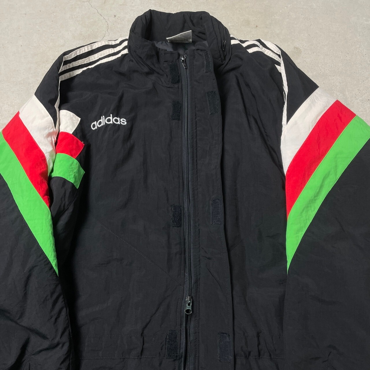 80年代 adidas アディダス 中綿入り ナイロンジャケット メンズXL相当  