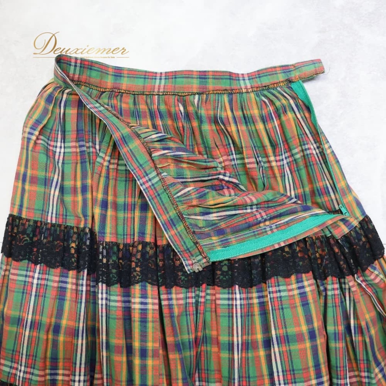 フォークダンス 衣装 スカート グリーン系 チェック柄 カラフル レース 緑 黒 青 赤 チロリアン チロルスカート カントリー かわいい ダンス衣装 イベント 練習 レッスン ブラック系 ブルー系 レッド系 オレンジ系