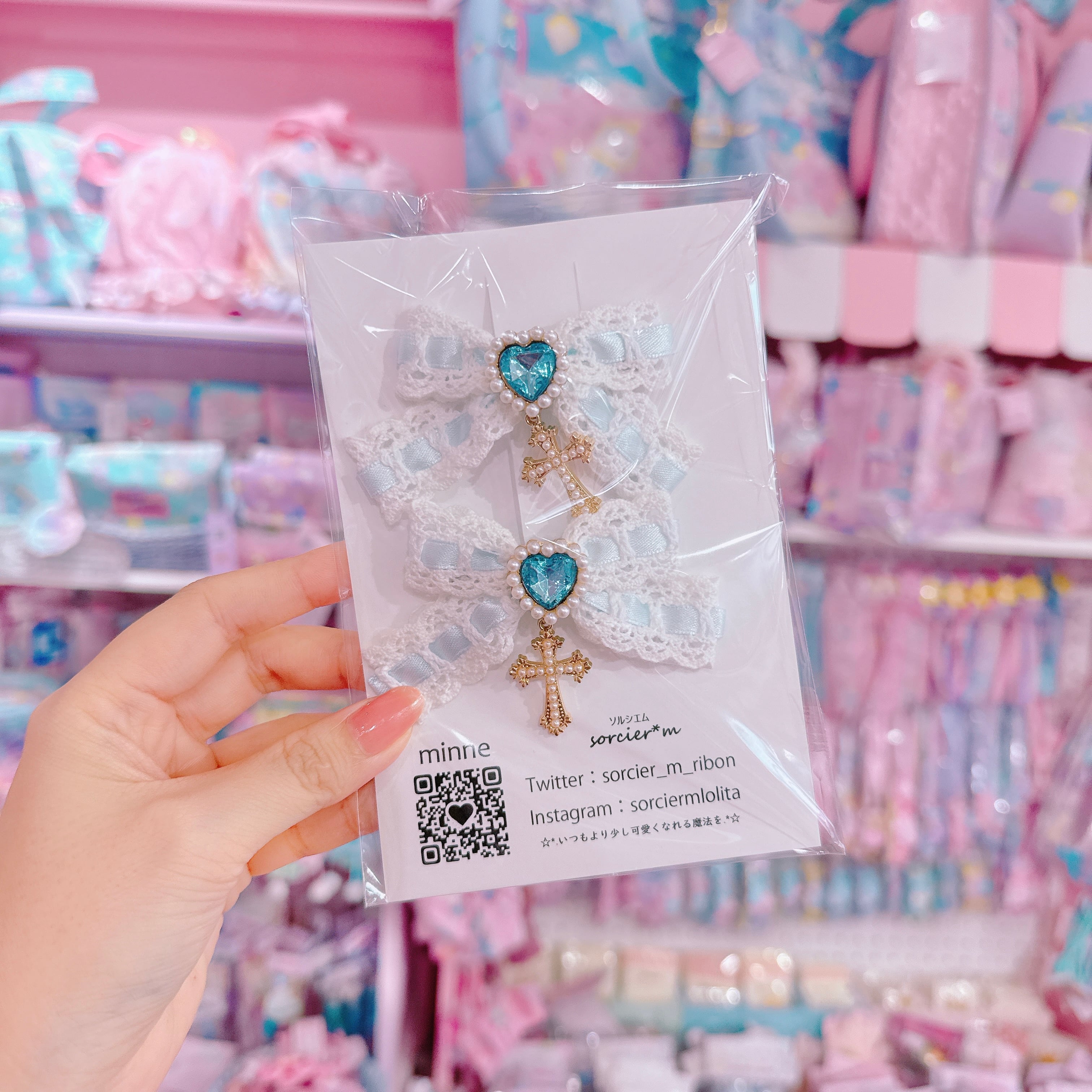 【E10】8-19ツインヘアクリップ