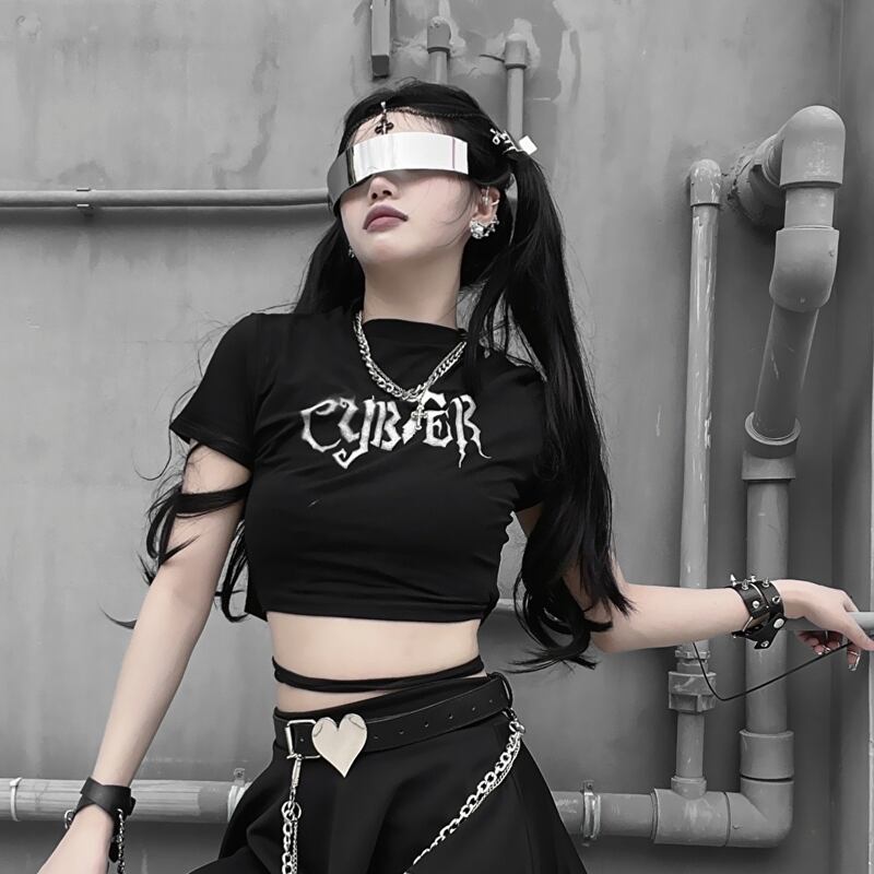 サブカル 服 地雷系 通販 Miub ショート丈 Tシャツ スリム ヘソ出し 英字ロゴ 闇かわいい 系 ヤンデレ バンギャ